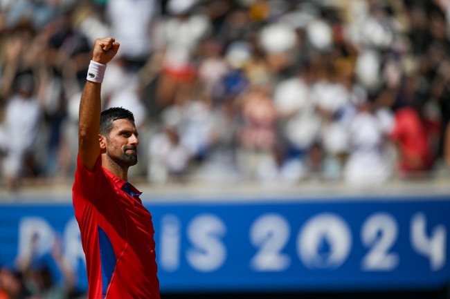 Carlos Alcaraz miettii kostoaan Novak Djokovicille huomenna