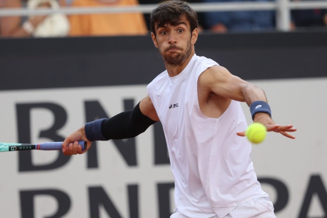 Kiinalaiset fanit näyttivät pilkkaavan Lorenzo Musettia Shanghai Mastersissa, italialainen myöntää olevansa osasyyllinen