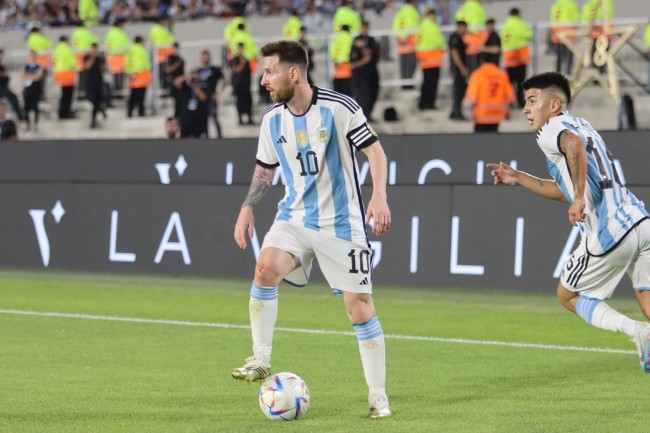 Messi joutuu oikeuteen tapahtumasuunnittelijan haastamana, koska ei pelannut ystävyysottelussa Miamissa