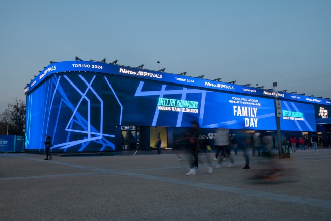 Tragedia ATP-finaaleissa: kaksi katsojaa kuoli sairauteen Inalpi Areenalla