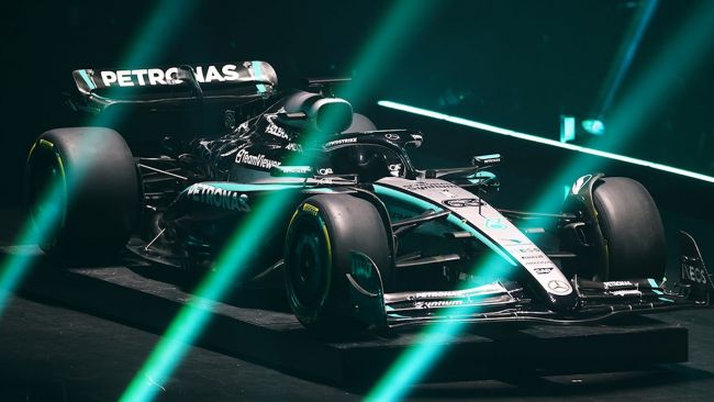 FIA:n kerrotaan asettuneen Mercedeksen ja Red Bullin puolelle kiistanalaisesta Formula 1 -sääntöjen porsaanreiästä.