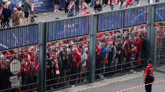 Ranskan entinen sisäministeri pyytää anteeksi Liverpoolin faneilta sitä, että häntä käytettiin "syntipukkina" Mestarien liigassa 2022