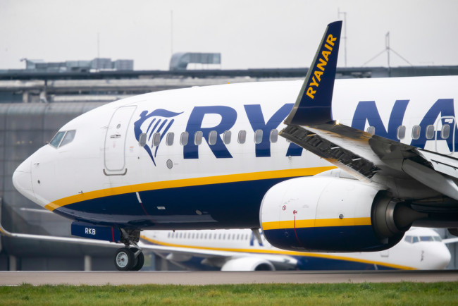 Ryanairin tavoitteena ilmainen wi-fi lennolla viiden vuoden kuluessa