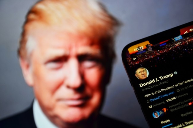 Trump haukkuu Muskin Brysselin sakkoa "ilkeäksi": Eurooppa on menossa "huonoihin suuntiin"