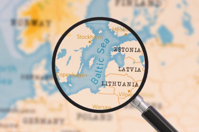 Ruotsi takavarikoi aluksen epäiltyjen Itämeri-kaapelivaurioiden vuoksi