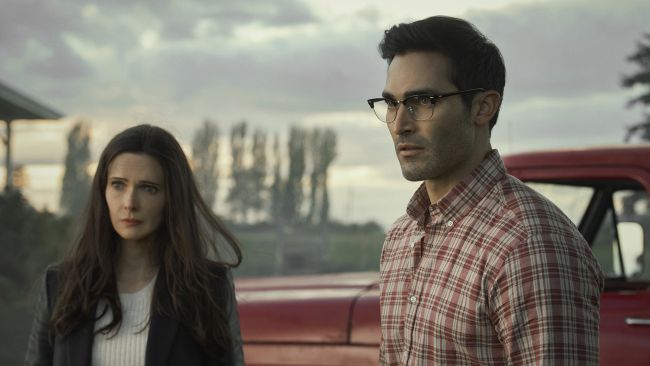 Superman & Lois, ensitunnelmat