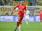 Benfica-legenda Luis&atilde;ota kutsuttiin "apinaksi, Juudaaksi" maanmiehens&auml; Vin&iacute;ciuksen tukemisen j&auml;lkeen