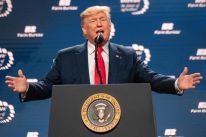 media/60/trumpannounces19_4606013t.jpg