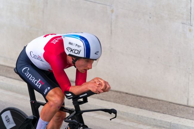 Kanadalaispyöräilijä Derek Gee lopettaa Israel - Premier Tech -joukkueessa "oikeutetuista syistä"