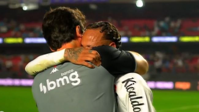 Neymar itkee, kun Santos häviää kotonaan 6-0 ja fanit kirjaimellisesti kääntävät hänelle selkänsä