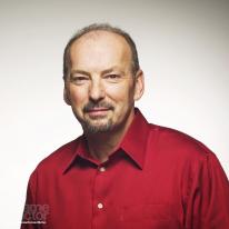 media/64/petermoorelamnar_126441t.jpg