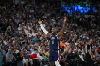 media/65/lebronjamesmoves_4396553t.jpg