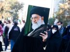 Iranin korkein johtaja ajatollah Ali Khamenei hylkää Yhdysvaltain uhkavaatimuksen