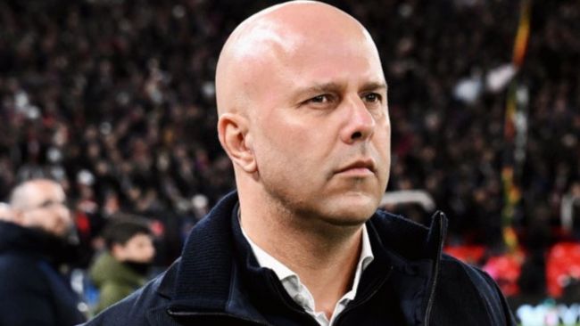 Arne Slotin odotetaan jatkavan Liverpoolissa, jos joukkue varmistaa Mestarien liigan paikan