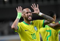 media/68/neymartalksjoin_4446813t.jpg