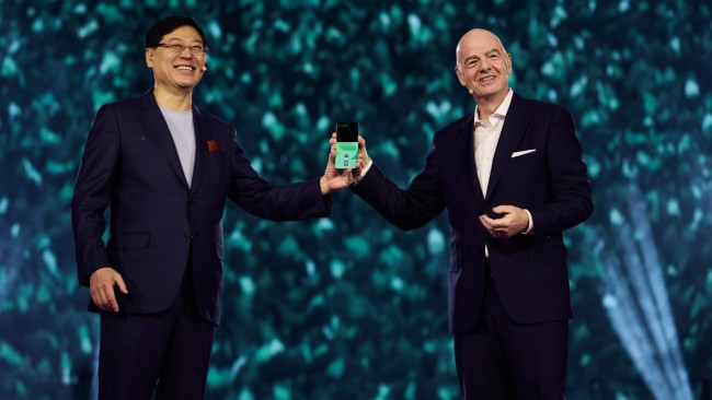 FIFA käyttää tekoälytekniikkaa joukkueiden ja tuomareiden apuna MM-kisoissa, kuten 3D-pelaajien avatareja, jotka auttavat havaitsemaan paitsiotilanteet