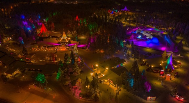 Tänä vuonna joulupukilla on uusia avustajia: Nato sijoittuu Lappiin Venäjän mahdollisen hyökkäyksen vuoksi