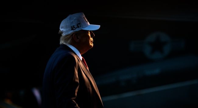 Trump määrää Pentagonin julkaisemaan ufo- ja avaruusolentotiedostot 