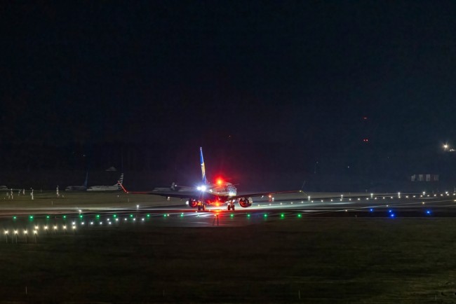 Vilnan lentoasema suljetaan ilmapallojen törmäysten vuoksi