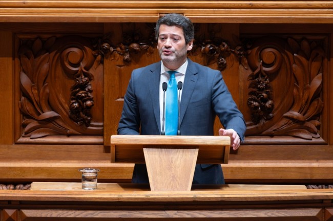 Portugalin tuomioistuin määräsi äärioikeistolaisen Chegan poistamaan romanien vastaiset julisteet