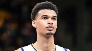 Victor Wembanyama palaa loukkaantumisesta ja tainnuttaa Thunderin NBA Cupin välierissä