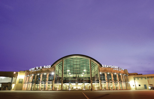 Meksikolaiskartellin lennokkeja? El Pason lentoaseman ilmatilan lyhytaikaiseen sulkemiseen liittyy sekaannusta