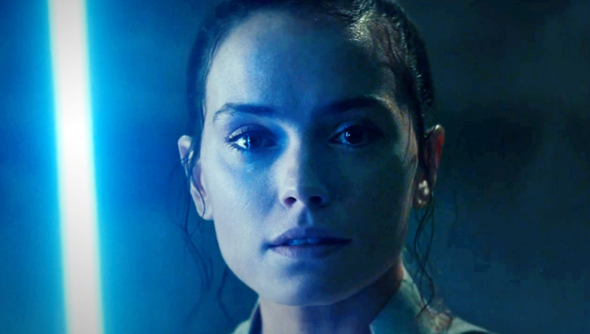 Daisy Ridleyn mukaan tuttu kasvo on vahvasti mukana hänen Star Wars -elokuvansa työstämisessä