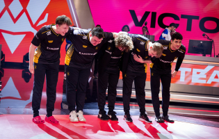 LEC Kev&auml;t 2026: Team Vitality ja Natus Vincere putosivat, vain nelj&auml; joukkuetta j&auml;ljell&auml;
