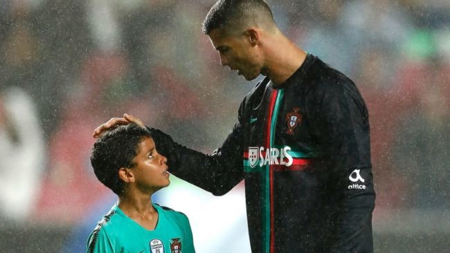 Manchester Unitedin kykyjenetsijät läsnä Cristiano Ronaldo Jr.:n debyytissä Portugalissa
