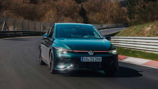 Golf GTI tekee Nürburgringin kierrosennätyksen etuvetoisille autoille