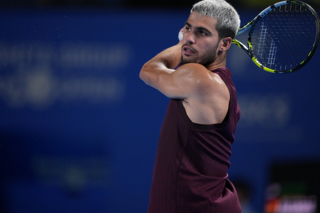 Carlos Alcaraz voitti toisen tittelin, pysyy voittamattomana vuonna 2026 ja on "nälkäinen edelleen"