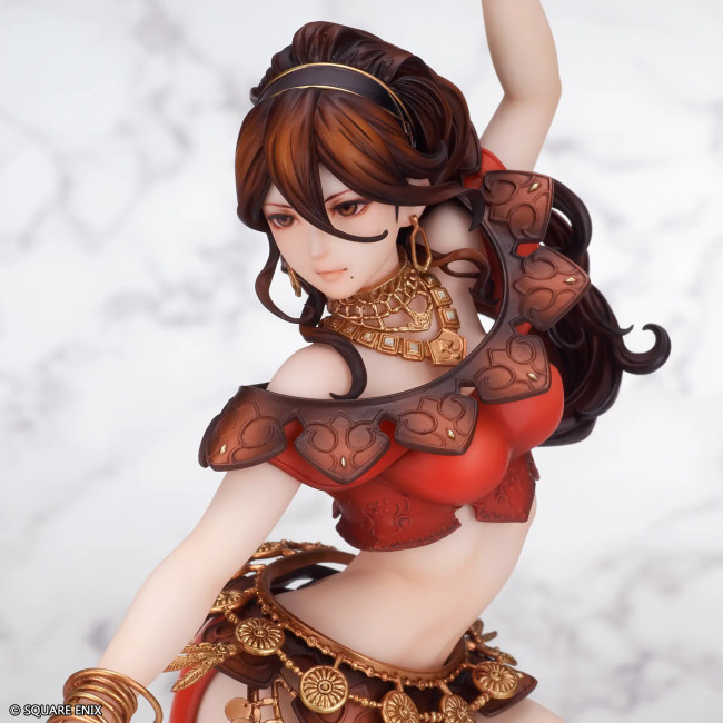 Square Enix kunnioittaa sarjaa ” Octopath Traveler ” ylellisellä Primrose-figuurilla