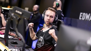 15 vuoden jälkeen gla1ve palaa kilpailullisen Counter-Striken pariin...