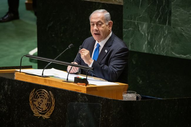 Netanyahu varoittaa, että Gazan tulitauko päättyy, jos panttivankeja ei vapauteta lauantaihin puoleenpäivään mennessä
