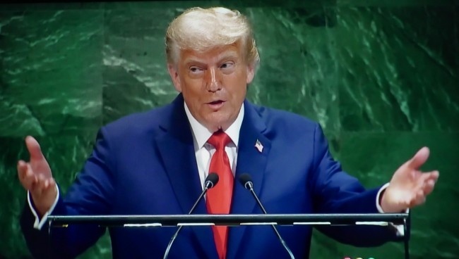 Trump Gazasta: "Sota on ohi"