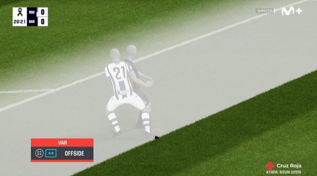 Valtava kiista Barcelonassa sen jälkeen, kun VAR hylkäsi Lewandowskin maalin