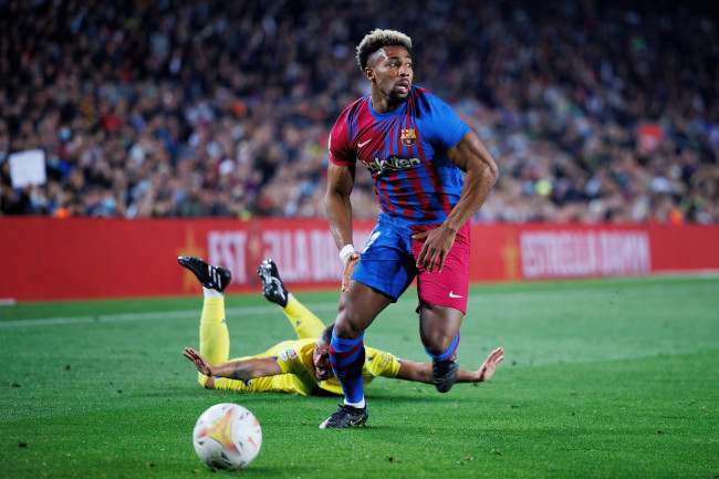 West Hamin valmentaja kielsi Adama Traoréa menemästä kuntosalille: "Hän on jo tarpeeksi raskas"