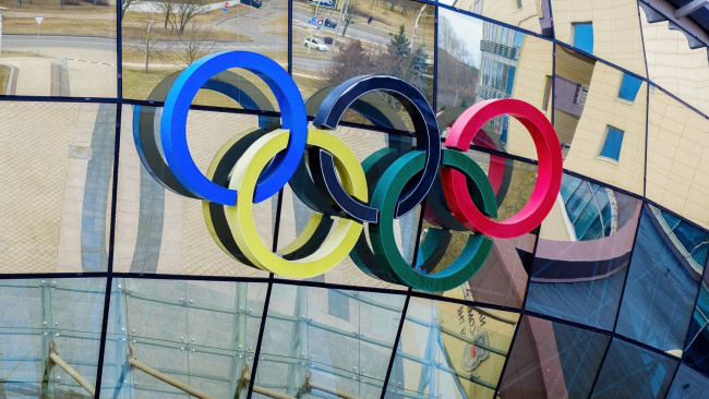 KOK poistaa valkovenäläisiä urheilijoita ja symboleja koskevan kiellon ennen vuoden 2028 olympialaisia