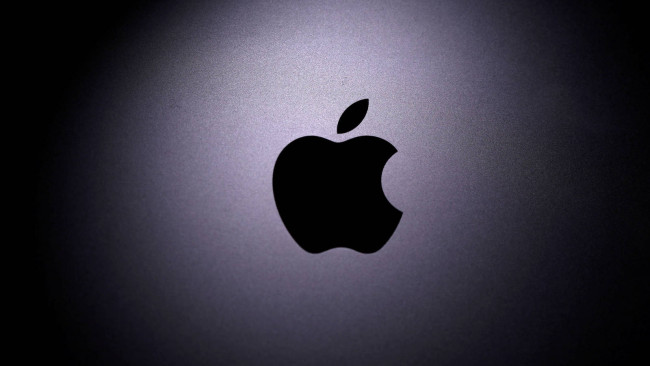 Applen Tim Cook varoittaa jyrkistä hinnankorotuksista
