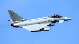 Romania ottaa käyttöön hävittäjiä lennokkien loukattua ilmatilaa