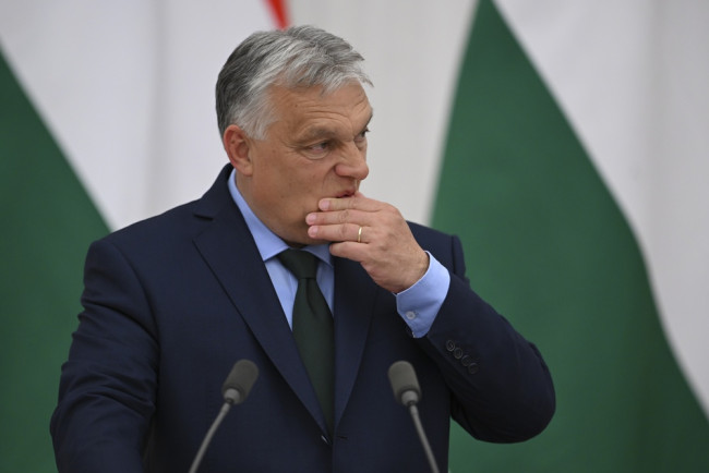 Kreml vähättelee Orbánin tappiota Unkarin vaalien siirtymisen jälkeen