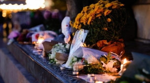 Pariisin iskujen muistotilaisuudet: Ajat ja miten niitä voi katsoa