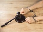 Kiinalainen kiinteist&ouml;alan suurmies tuomittiin 30 vuoden vankeuteen petoksesta, rahanpesusta ja arvopaperirikoksista