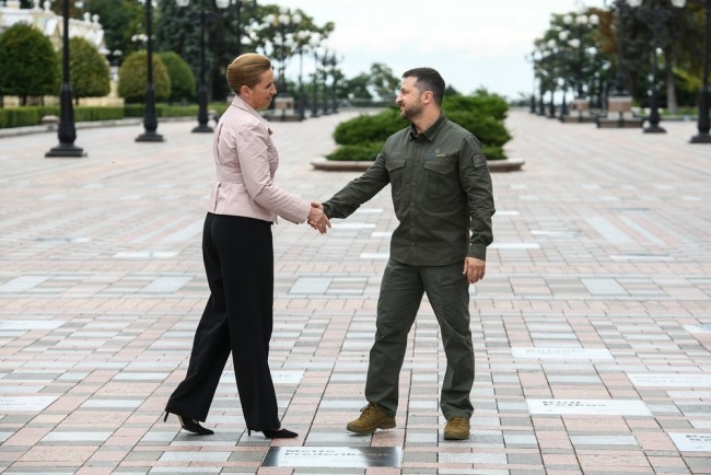 Zelensky liittyy EU-johtajien seuraan Kööpenhaminassa torstaina