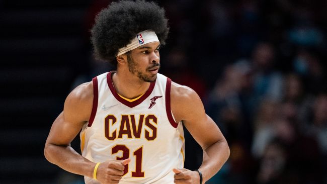 Titaanien yhteenotto NBA:ssa Cleveland Cavaliersin ja Oklahoma City Thunderin, kahden kiistattoman NBA-johtajan välillä