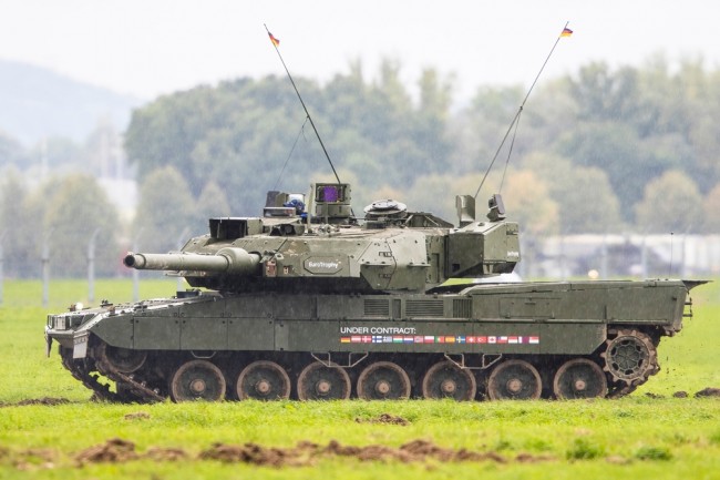 Kroatia ostaa 44 saksalaista Leopard 2A8 -panssarivaunua EU:n rahoituksella