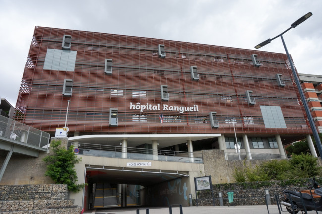 Ranskalainen sairaala evakuoitiin, kun ensimmäisen maailmansodan aikainen tykistön kranaatti löytyi potilaan peräsuolesta leikkauksen aikana