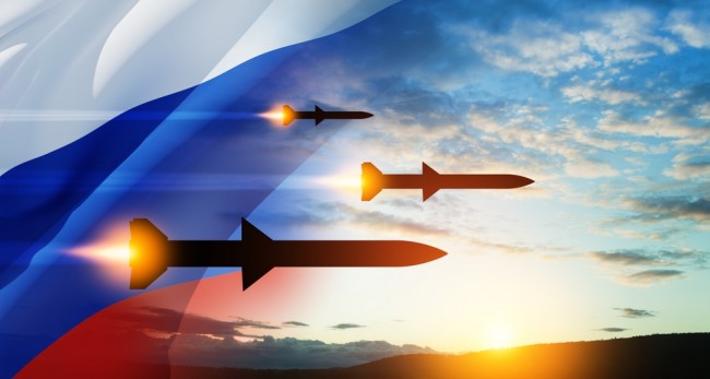 Kaikki mitä sinun tarvitsee tietää Oreshnik-nimisestä ydinkäyttöön soveltuvasta hypersonisesta ohjuksesta